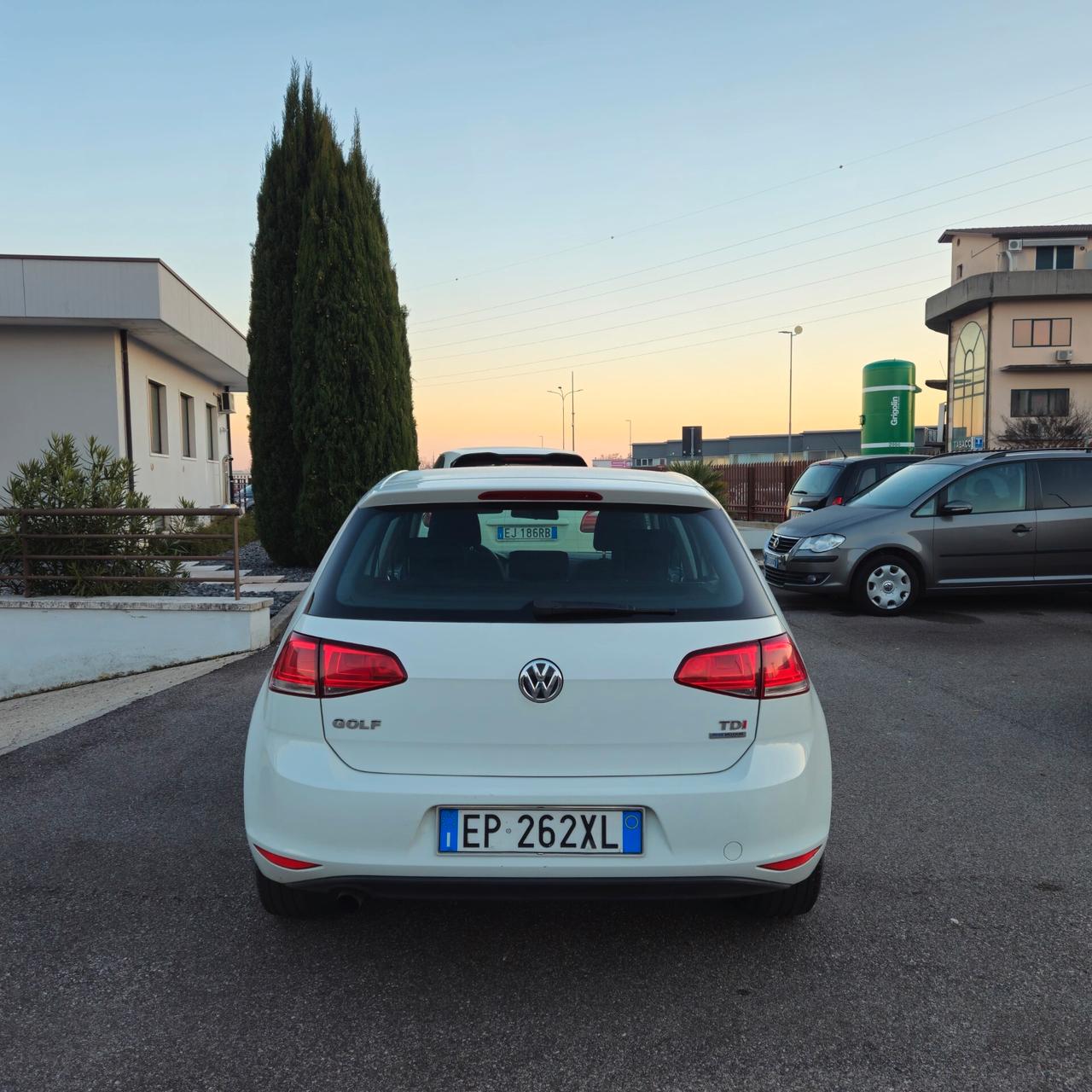 Volkswagen Golf 1.6 TDI 5p. Trendline BlueMotion Technology