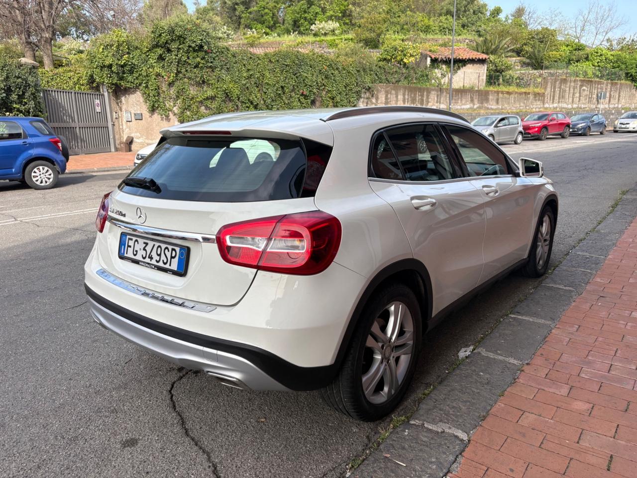 Mercedes-benz GLA 200 d Automatic Sport 2016