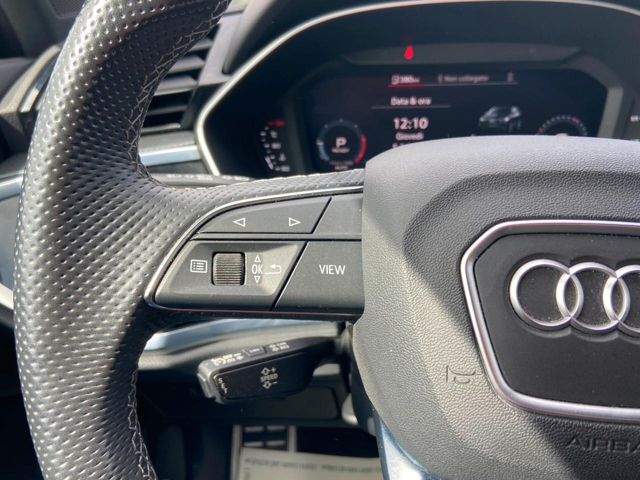 Audi Q3 Sportback 35 2.0 tdi S line edition s-tronic