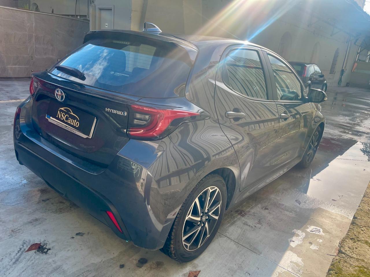 Toyota Yaris 1.5 Hybrid 5 porte Premiere