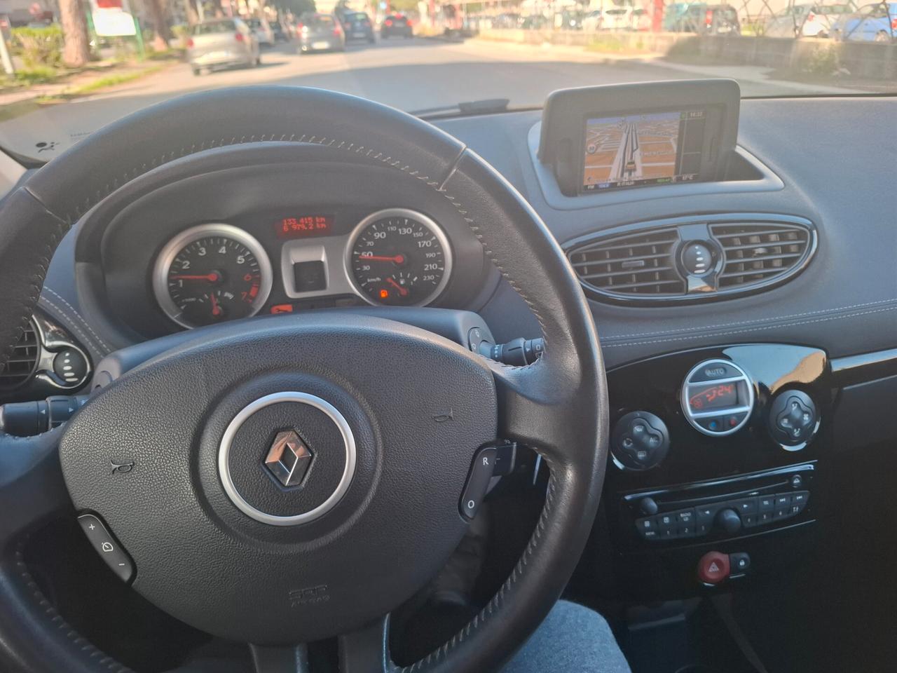 Renault Clio 1.2 16V 5 porte Dynamique anno 2012