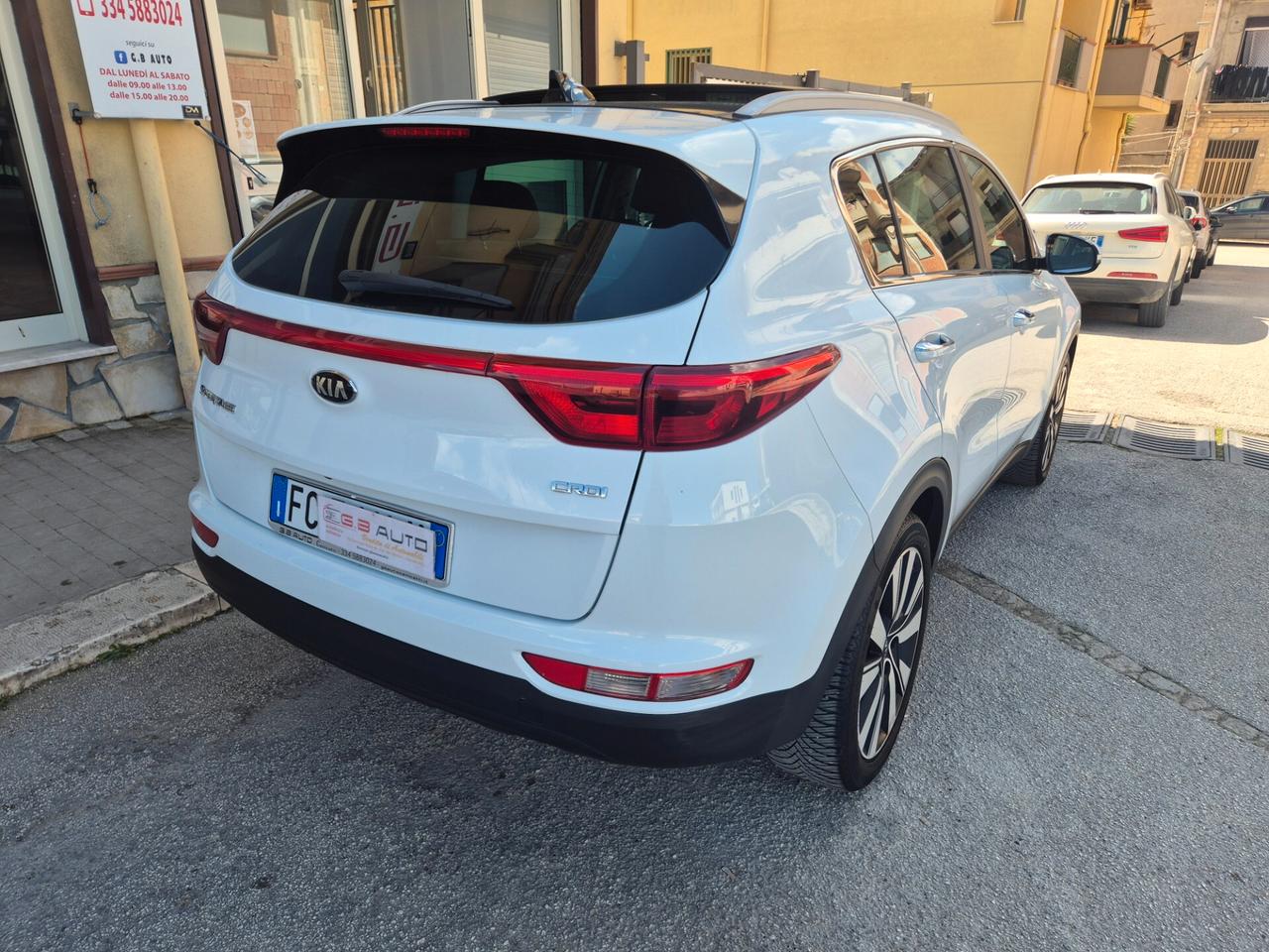 KIA SPORTAGE 1.7 115 CV TETTO APRIBILE XENON KM CERTIF