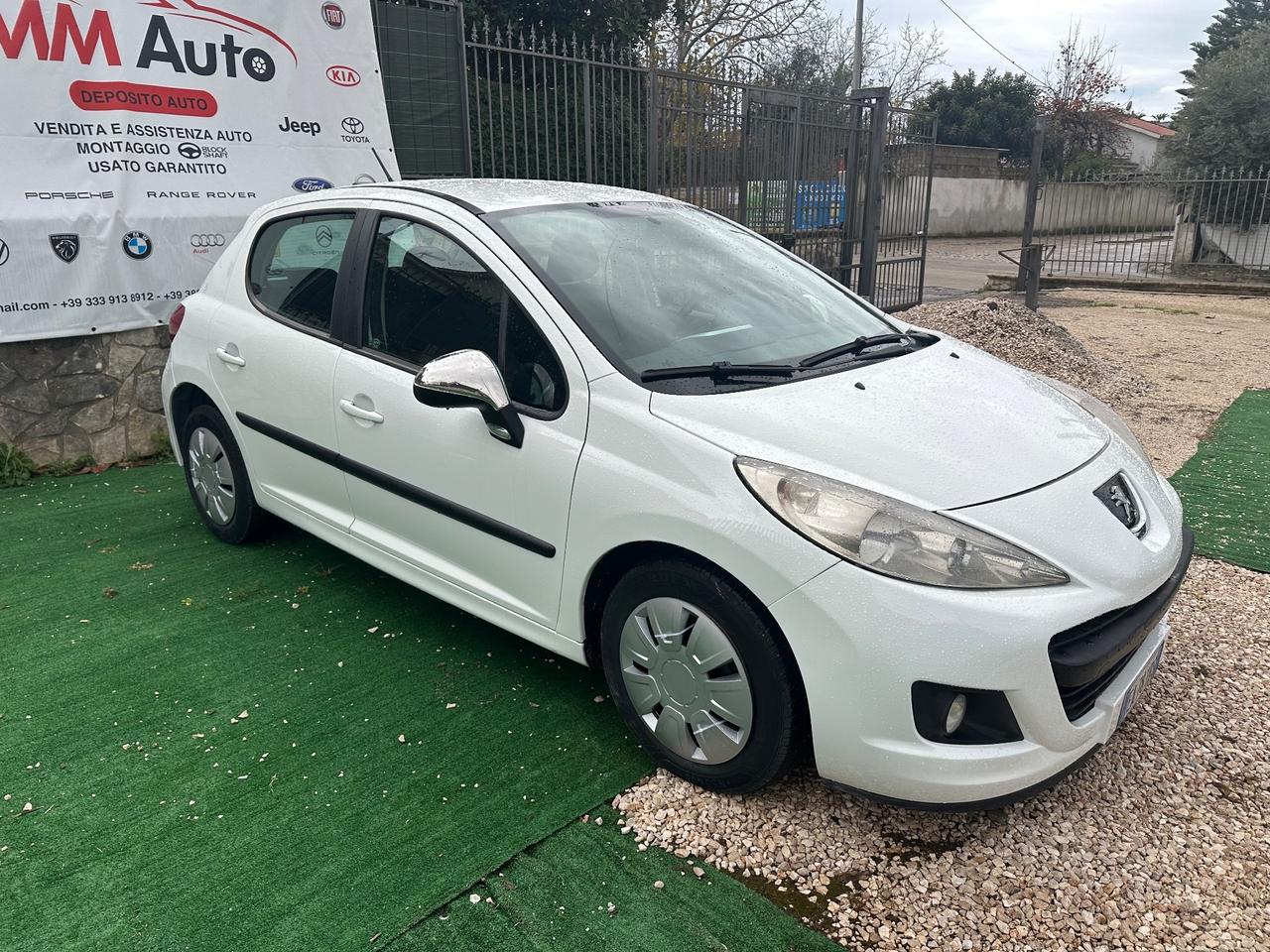 Peugeot 207 1.4 8V 75CV 5p. GPL 2010