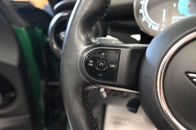 MINI Cooper C Cabrio 1.5 F57 1.5 ESSENTIAL AUT.NAVI CAM CRUISE LED FULL