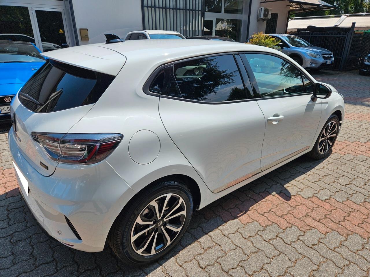 Renault Clio Full Hybrid E-Tech 145 CV 5 porte Techno