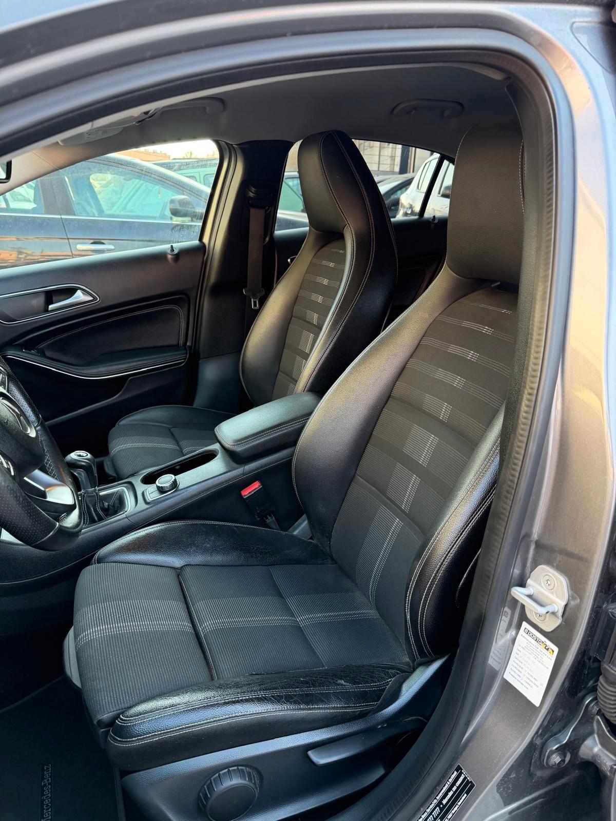 Mercedes-benz A 180 160 d Premium