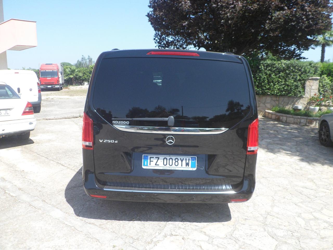 Mercedes-benz V 250 d Automatic Premium Extralong