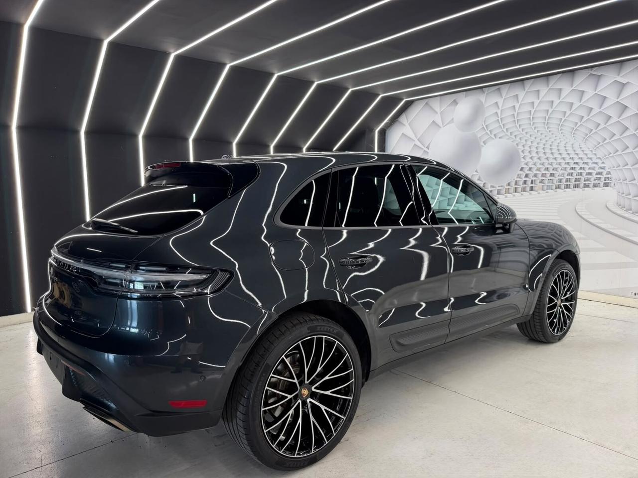 Porsche Macan 2.0 - KM CERTIFICATI-12 MESI GARANZIA-PERMUTE