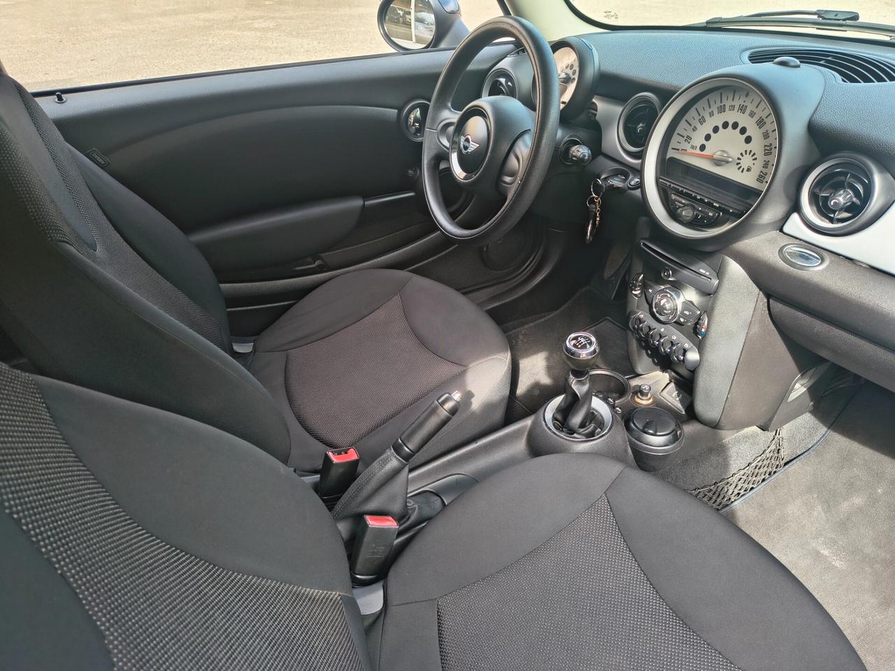 MINI 1.6 16V ONE D "TENUTA BENISSIMO"