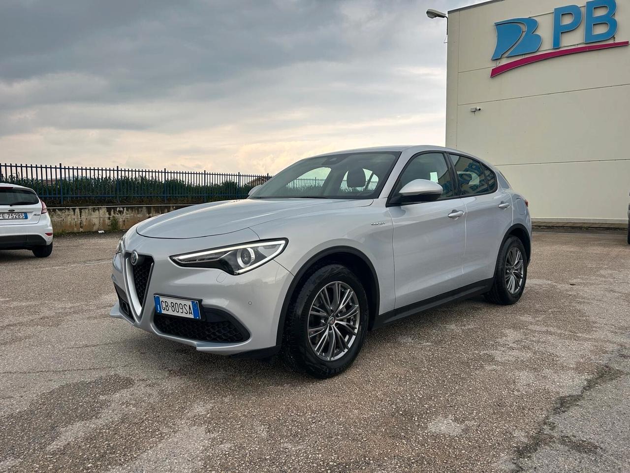 Alfa Romeo Stelvio 2.2 Turbodiesel 160 CV AT8 RWD Super 2020