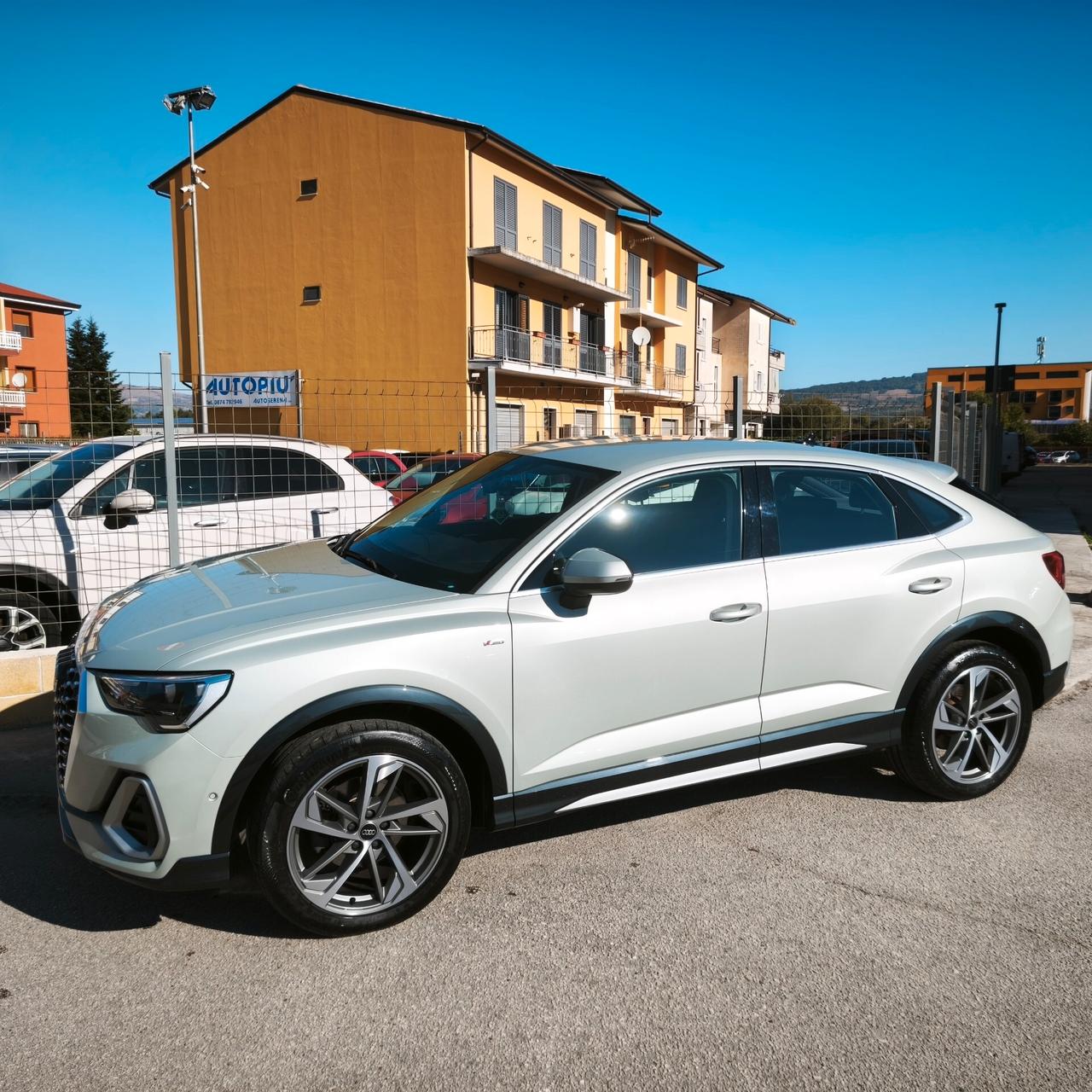 Audi Q3 35 TFSI S tronic line edition