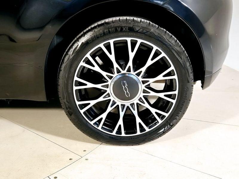 FIAT 500C 500 III 2015 Benzina 500 1.2 Lounge 69cv dualogic my20