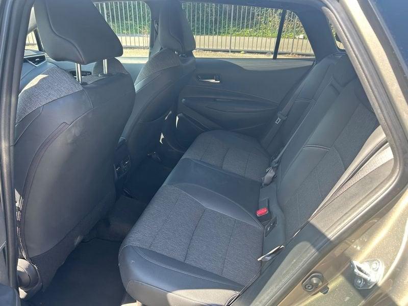 Toyota Corolla 1.8 Hybrid Style