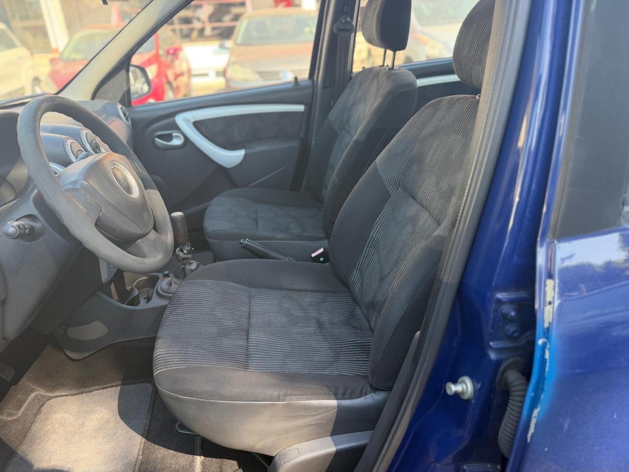 Dacia Logan MCV 1.6 90CV 7 posti Ambiance