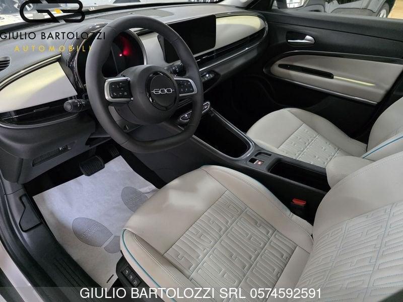 FIAT 600 600 Hybrid 110 CV DCT MHEV La Prima