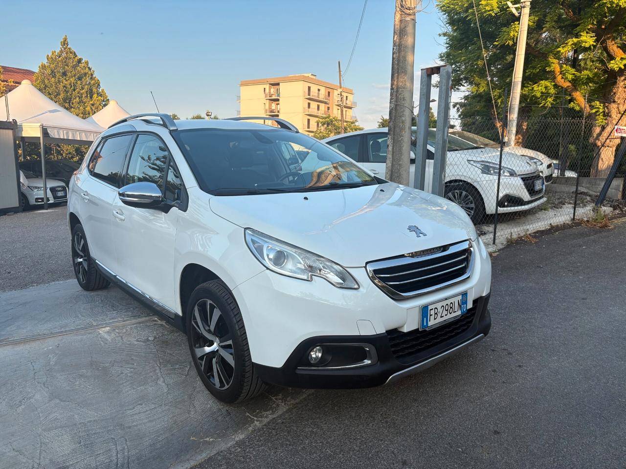 Peugeot 2008 BlueHDi 100 Allure (Gancio Traino)