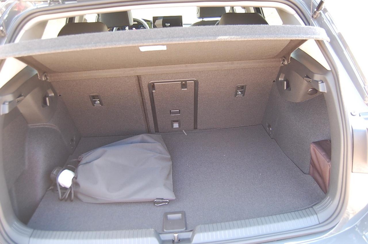 Volkswagen Golf 1.5 TSI eHybrid DSG Edition Plus 204cv