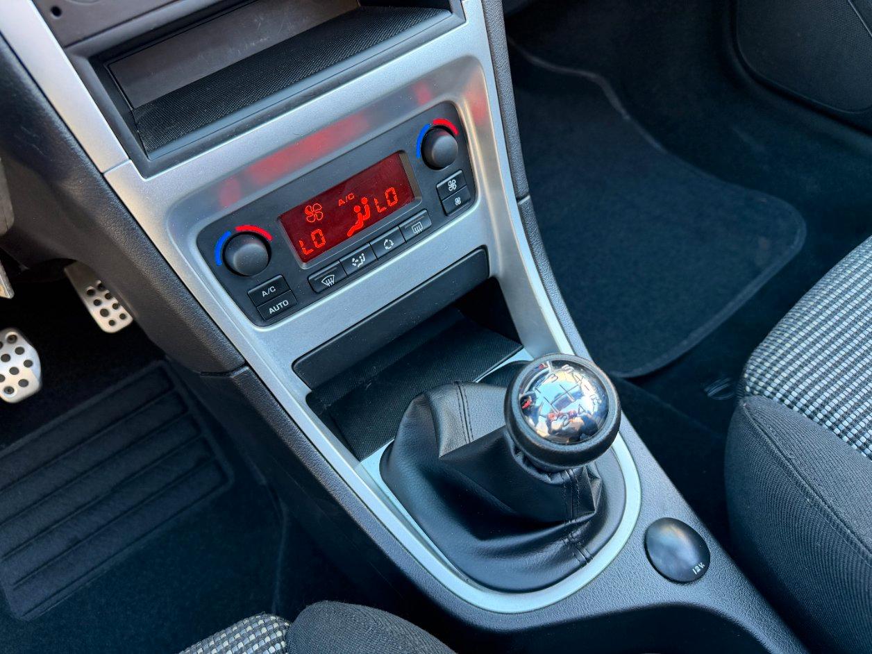 Peugeot 307 CC 1.6 16v Australian