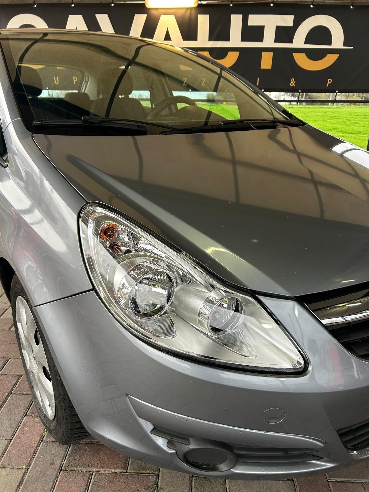Opel Corsa 1.2 5 porte Enjoy GPL