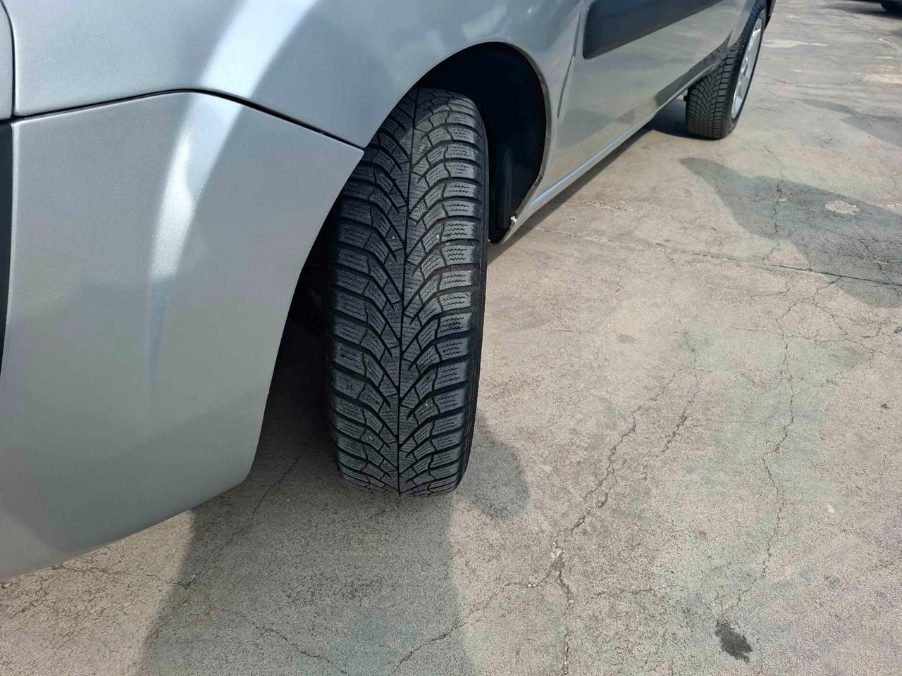 Fiat Doblò 1.9 MJT 120 CV Dynamic - 2009 5 POSTI