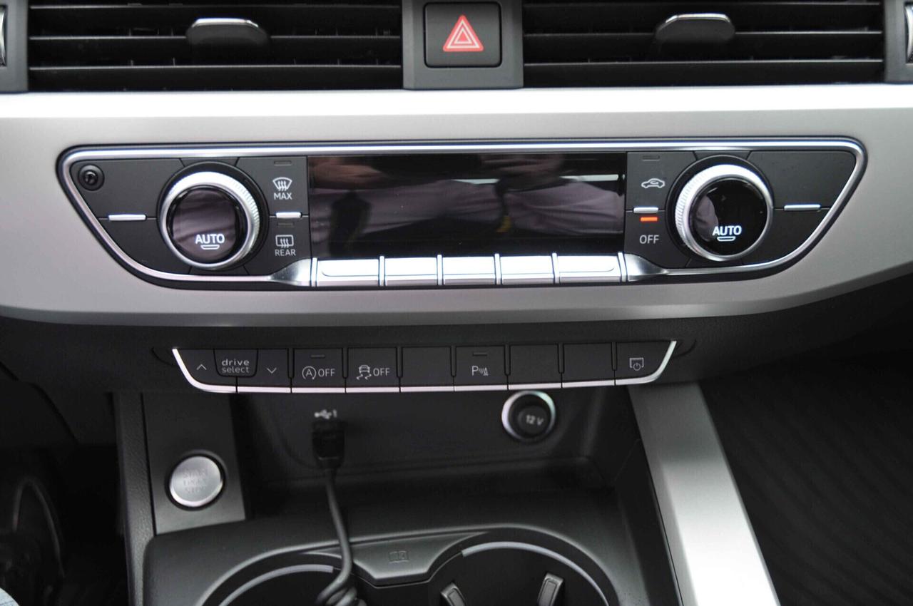 Audi A4 Avant 30 TDI/136 CV S tronic Business