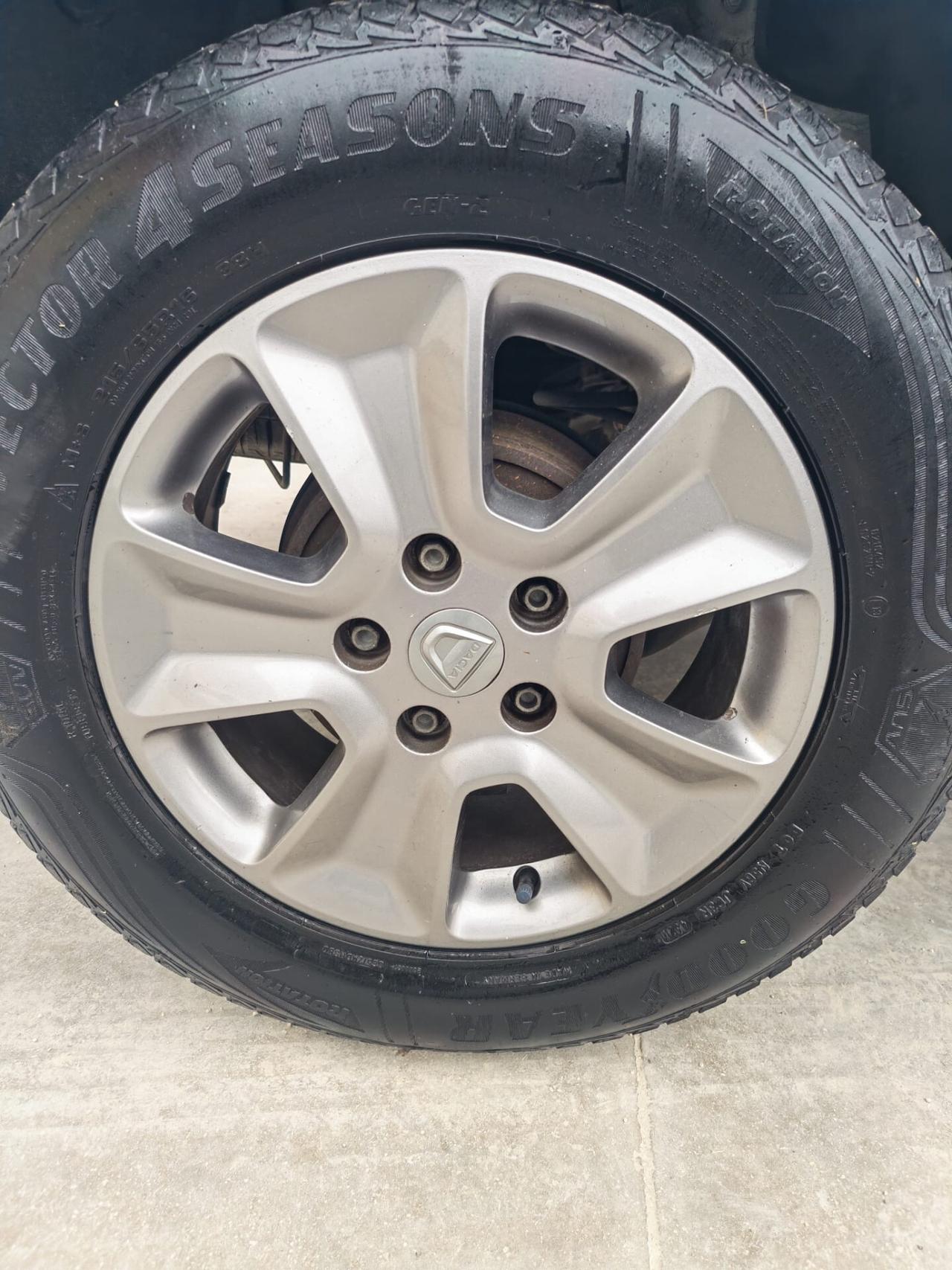 Dacia Duster 1.5 dCi 110CV 4x2 Lauréate garantita 12 mesi