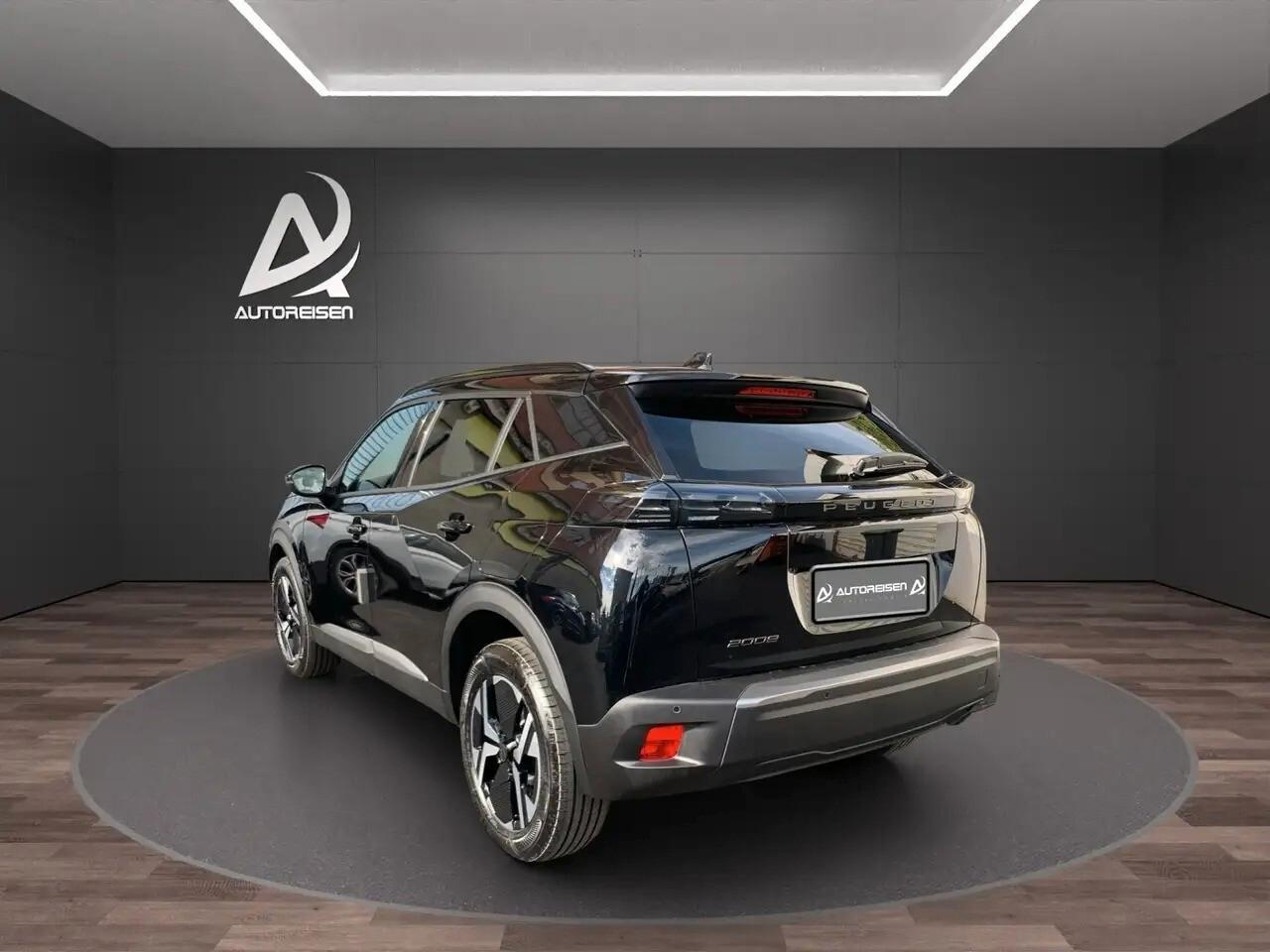 Peugeot 2008 PureTech 100 S&S Allure