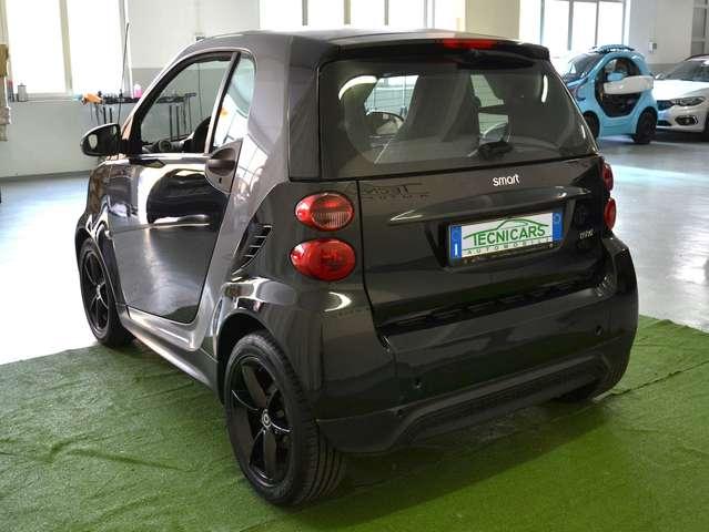 smart forTwo Fortwo 1.0 mhd 61cv