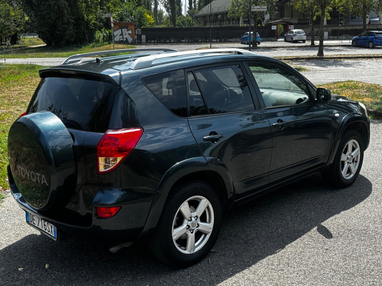 Toyota RAV 4 RAV4 2.2 D-4D 177 CV Luxury