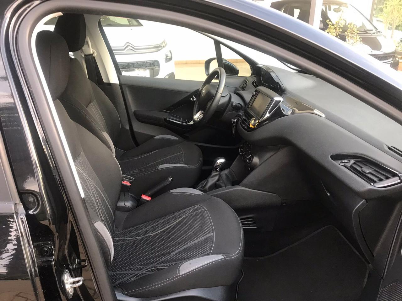 Peugeot 208 1.2 VTi 82 CV 5 porte Active