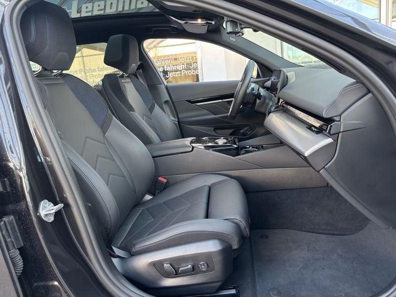 BMW Serie 5 520d sDrive M Sport Pro Gancio Tetto Pelle Camera