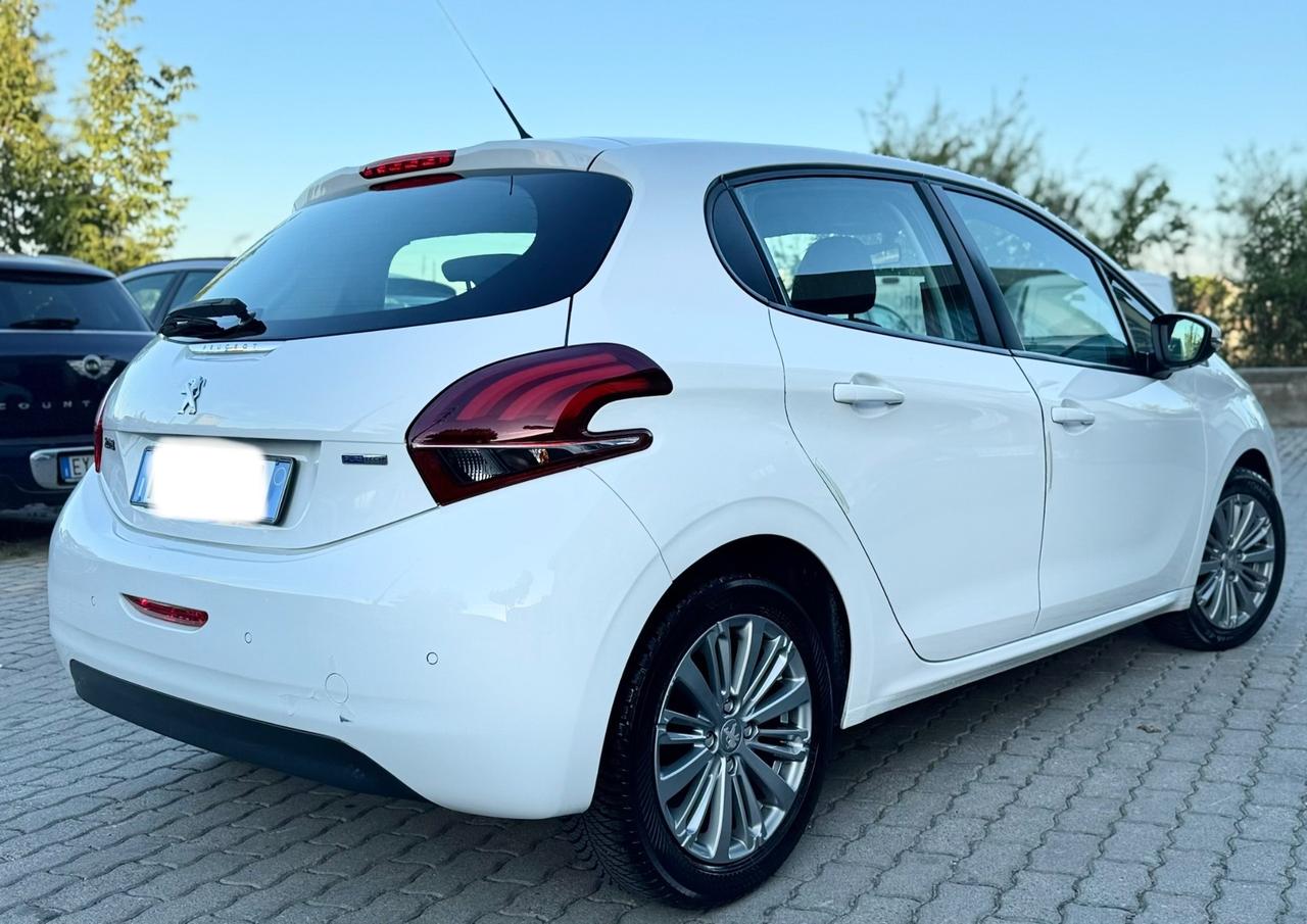 Peugeot 208 BlueHDi 75 5p Allure ok Neopatentati