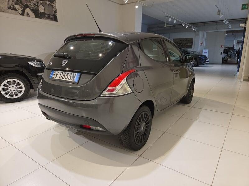 Lancia Ypsilon 1.2 69cv Elefantino