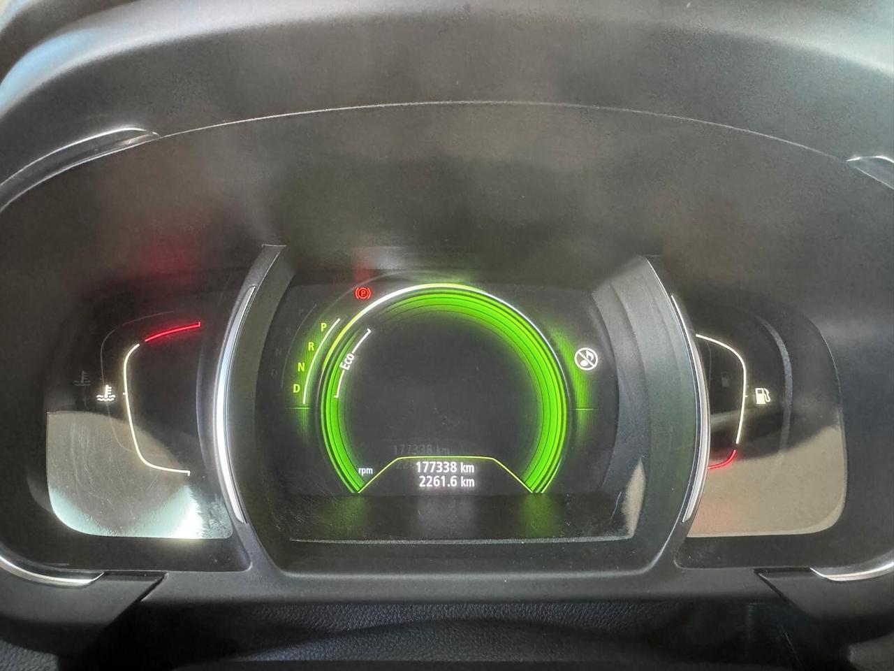 Renault Scenic Scénic dCi 8V 110 CV EDC Energy Intens