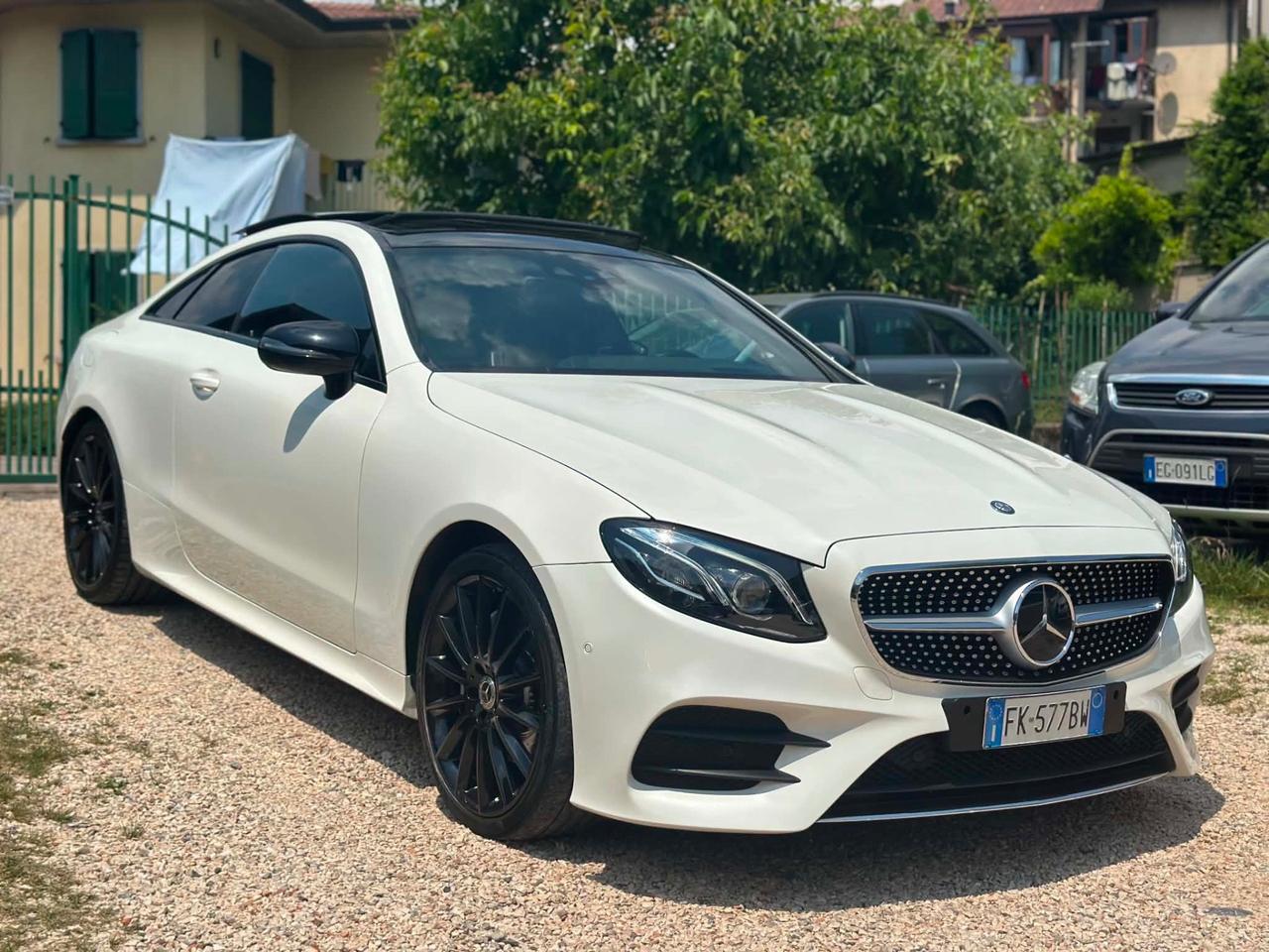 Mercedes-benz E220d 4MATIC PREMIUM PLUS FULLOPT KMCERT
