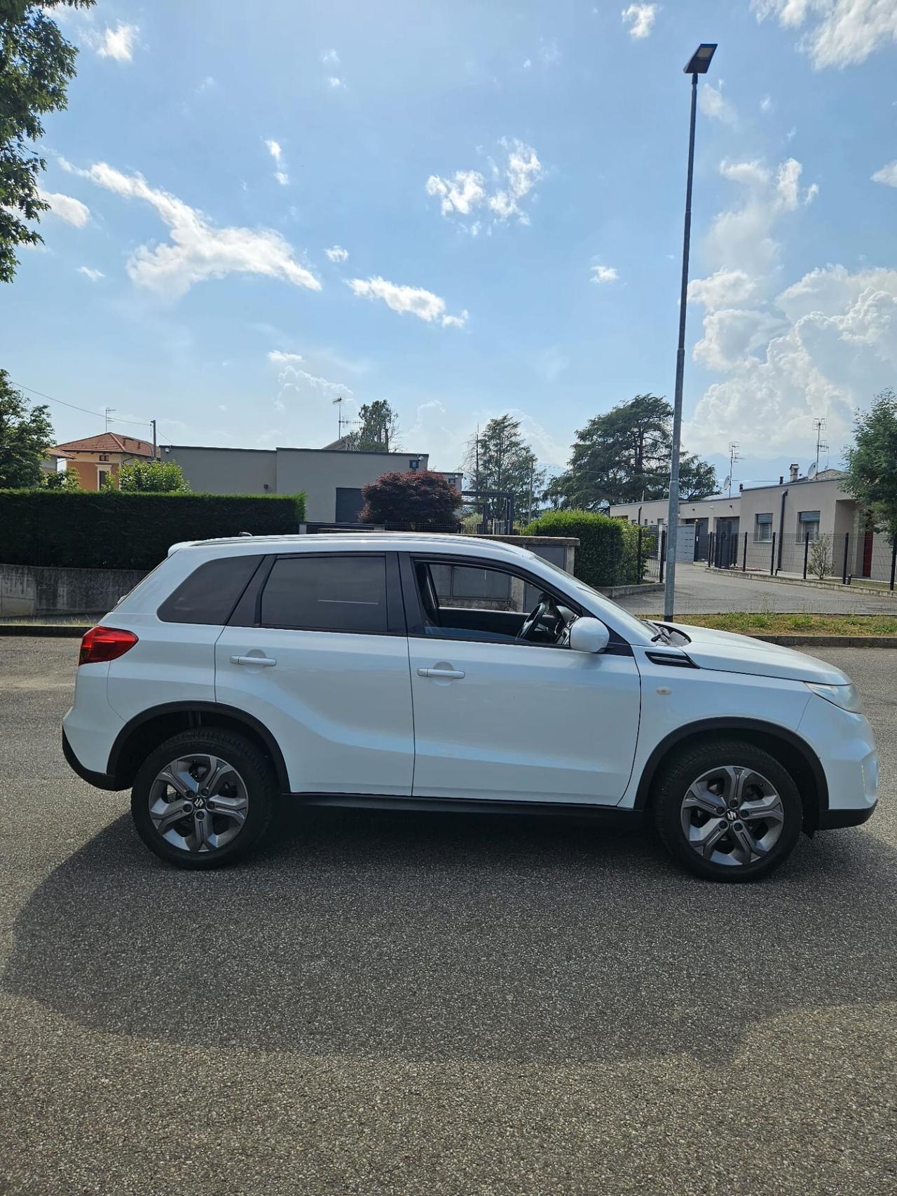 Suzuki Vitara 1.6 DDiS V-Top