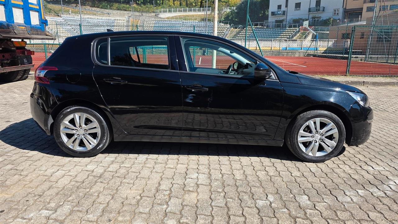 Peugeot 308 1.6 BlueHDi 115 CV Stop&Start Business