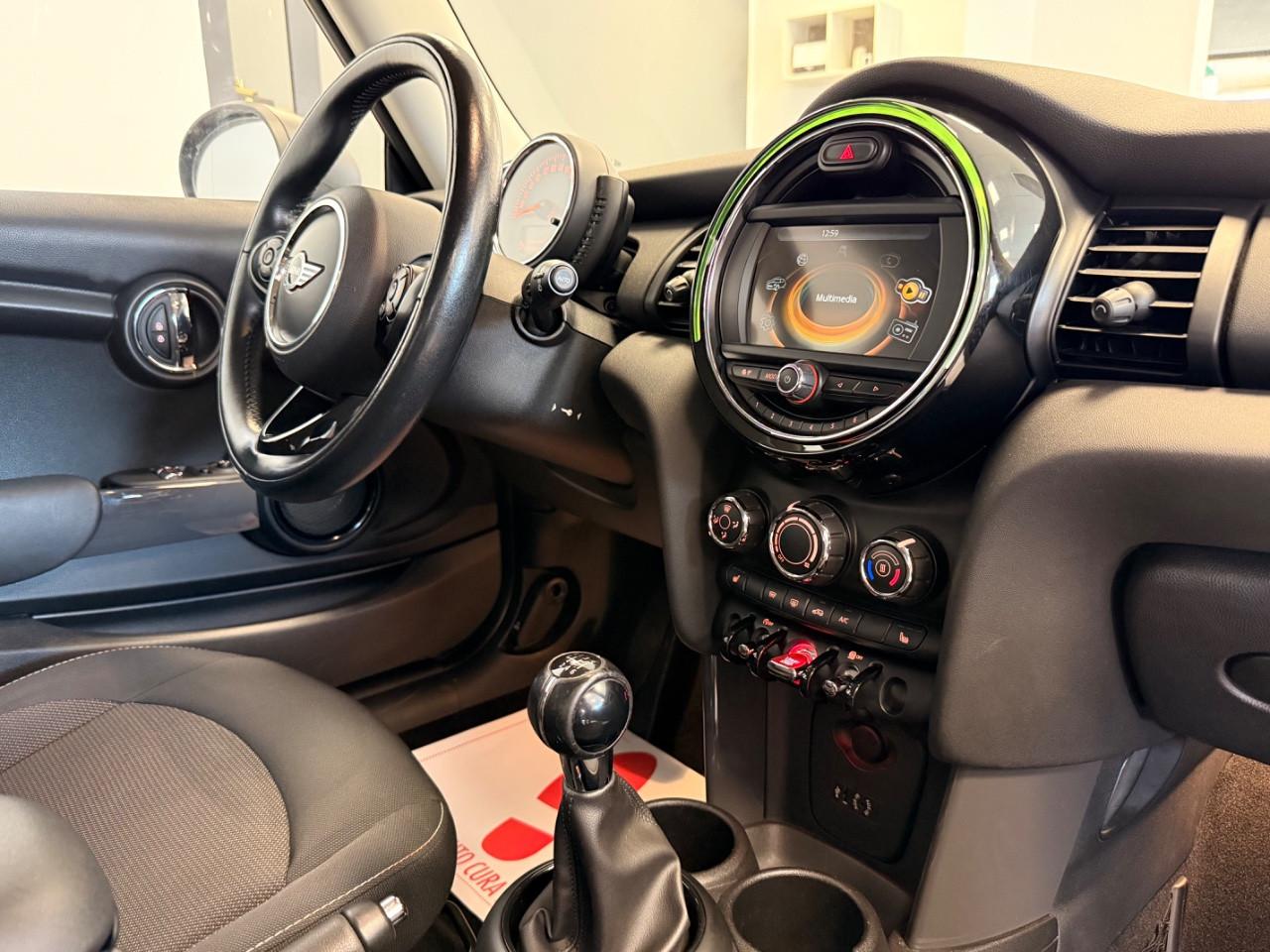 MINI One 1,2 102CV NEOPATENTATI