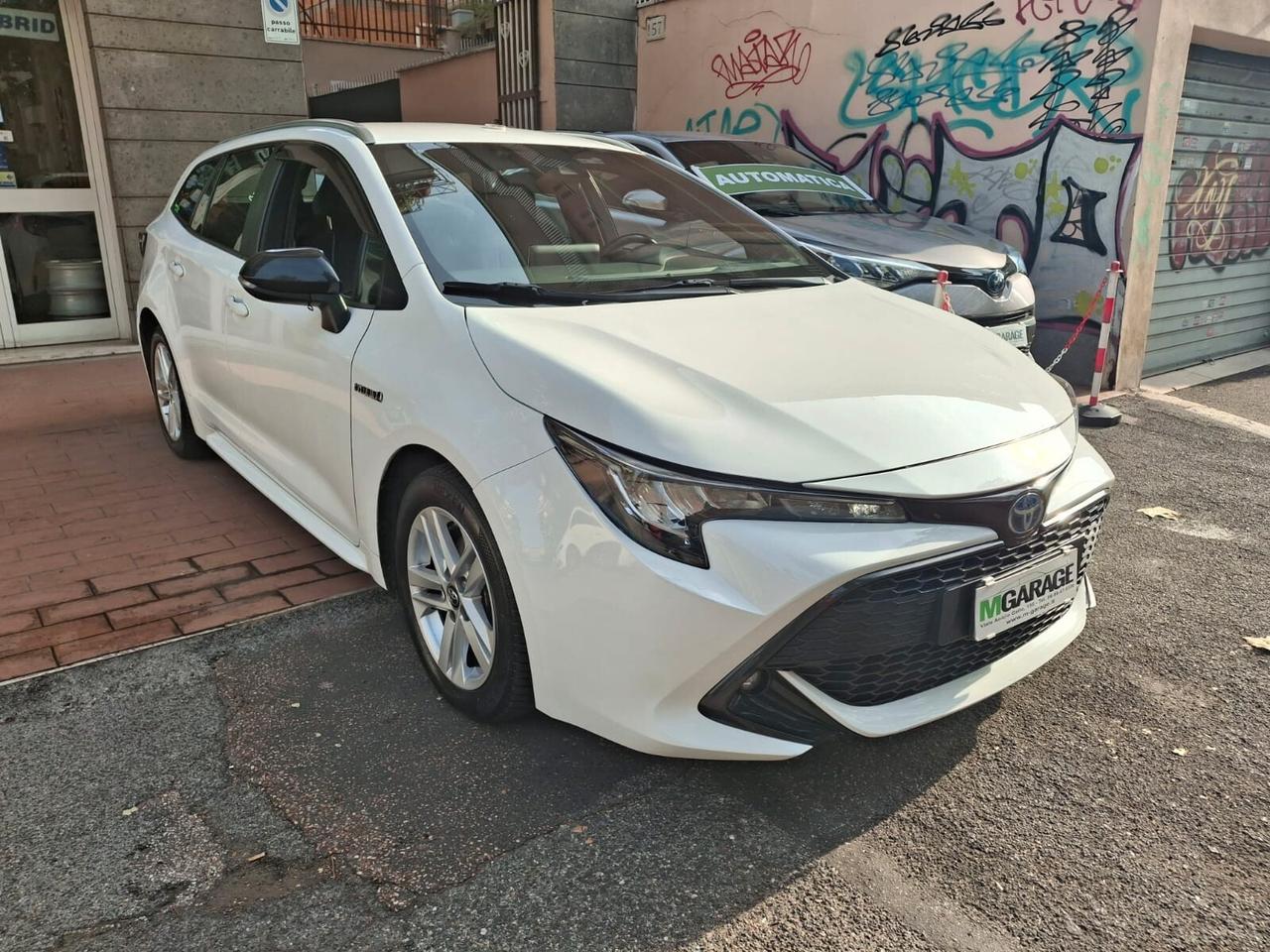 Toyota Corolla Touring Sports 1.8 Hybrid Business