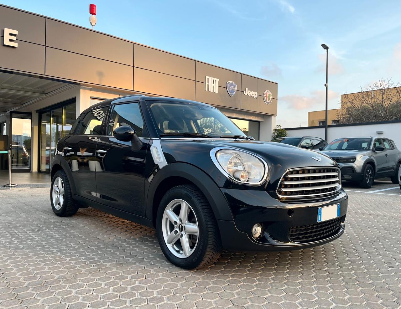 Mini Cooper D Countryman 1.6 111cv