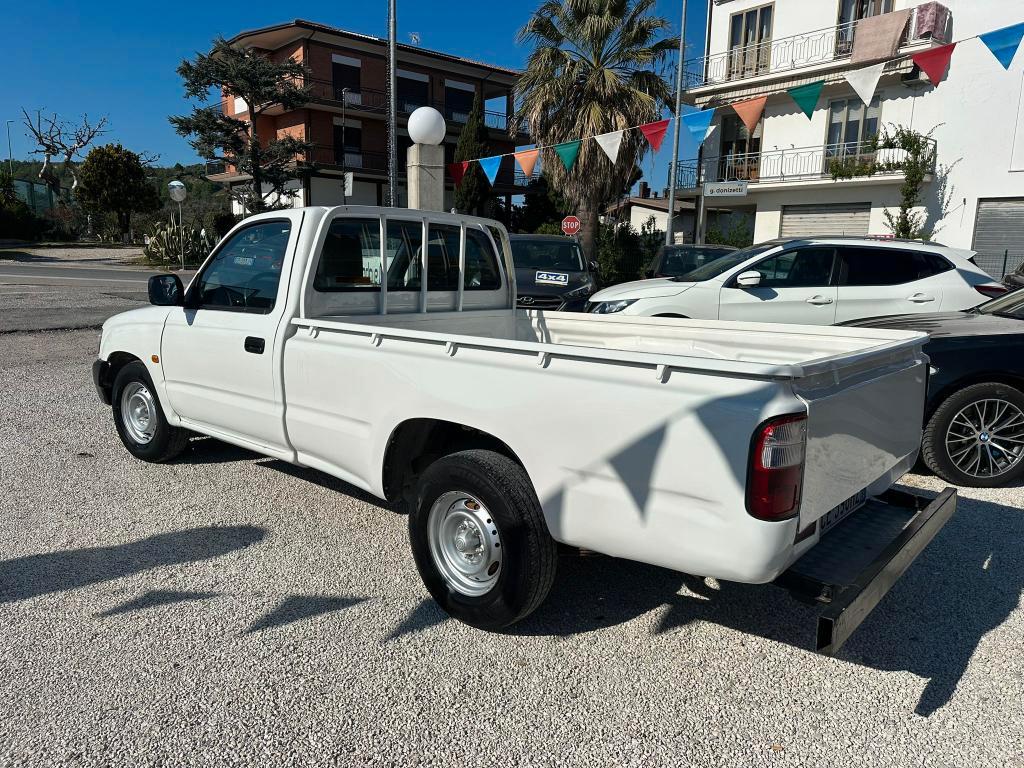 TOYOTA Hilux hi-lux 2.5 d-4d