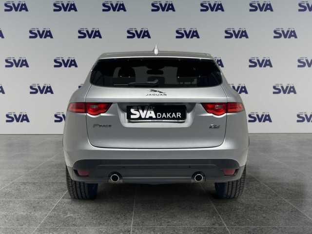 Jaguar F-PACE 2.0 D 240 CV AWD aut. Prestige