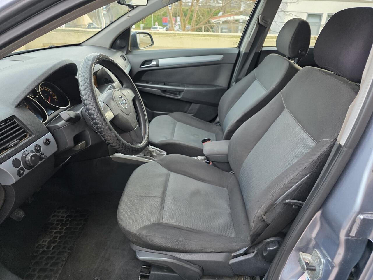Opel Astra 1.7 CDTI 101CV 5 porte Elegance