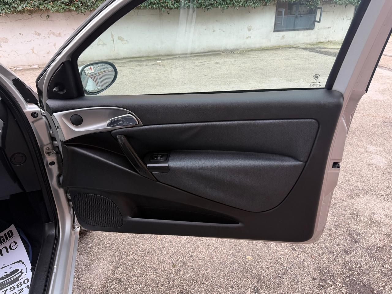 Lancia Ypsilon 1.2 Argento