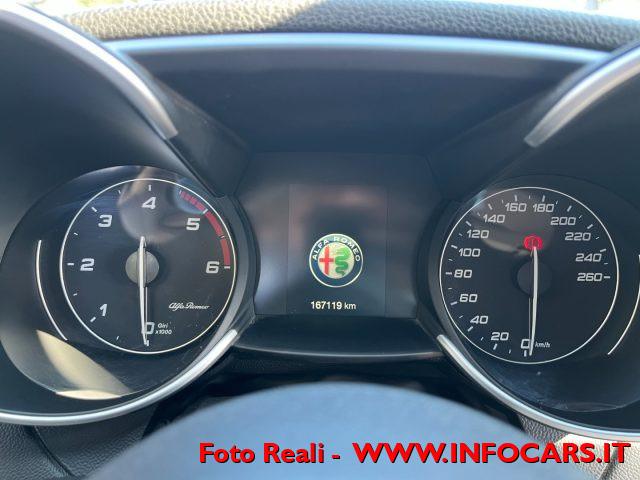 ALFA ROMEO Giulia 2.2 Turbodiesel 150 CV AT8 prezzo reale