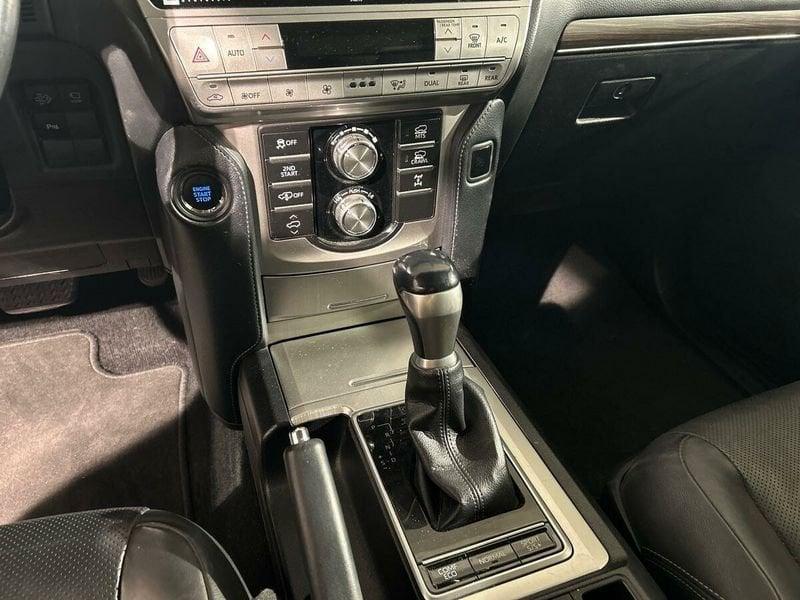 Toyota Land Cruiser Land Cruiser 5p 2.8 d-4d Style 7p.ti auto my19
