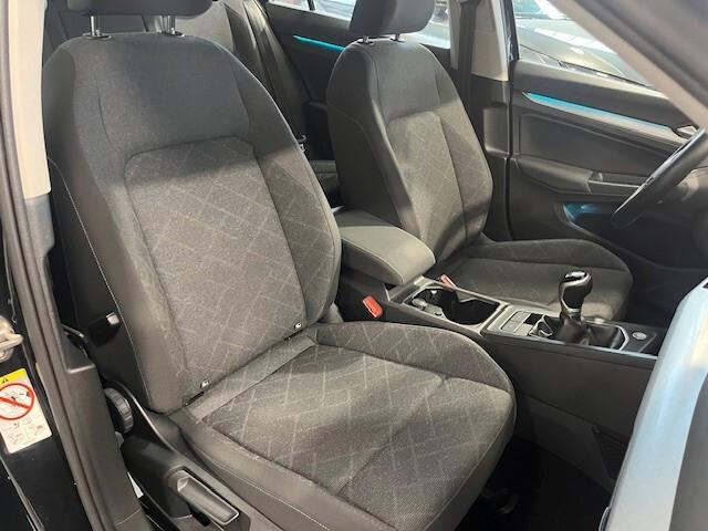 VOLKSWAGEN GOLF 1.5 TSI EVO LIFE CAMBIO MANUALE