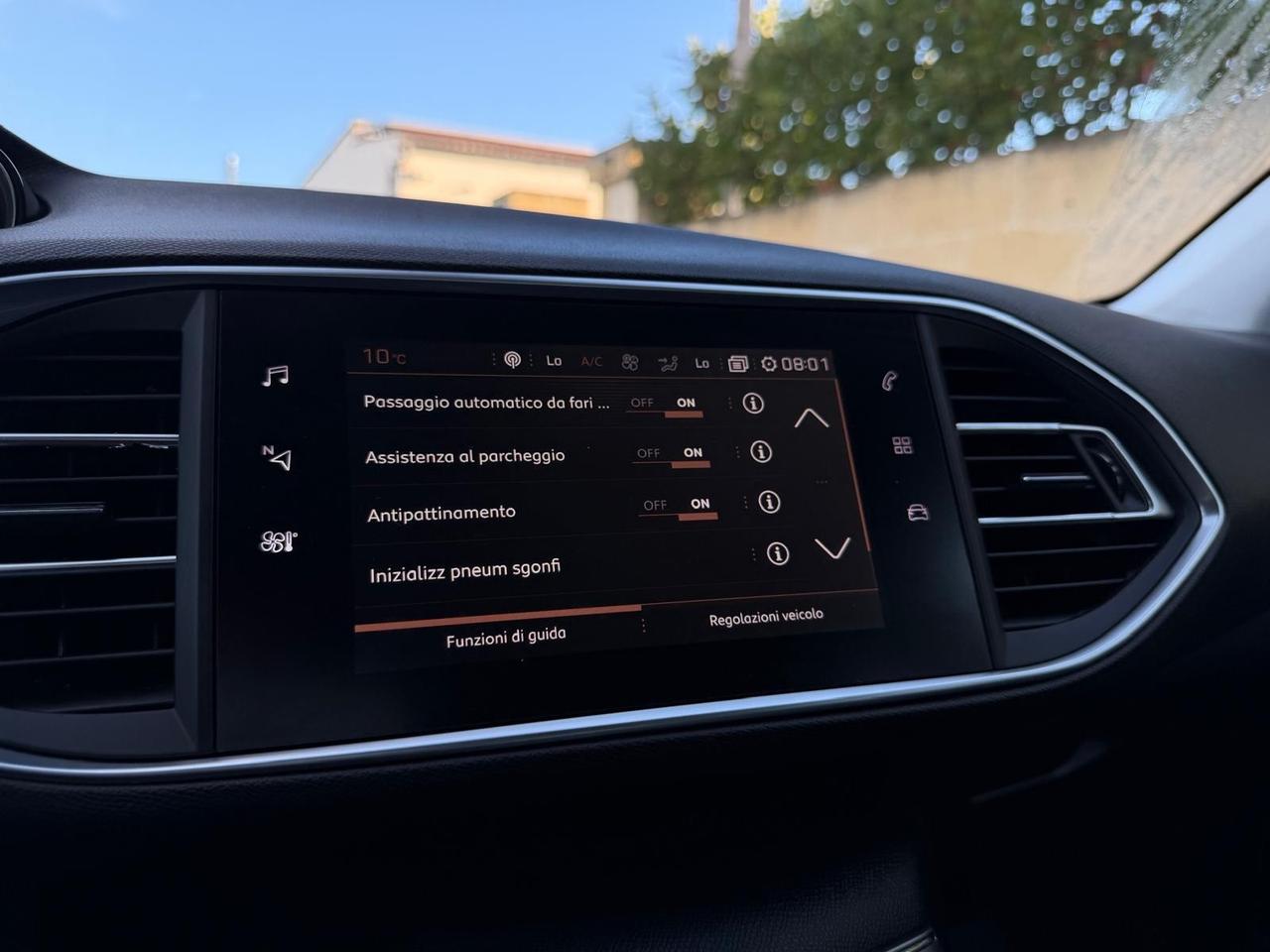 Peugeot 308 BlueHDi 130 S&S SW Allure