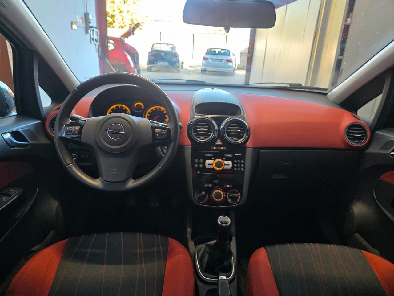 Opel Corsa 1.2 5P EDITION benzina neopatentati