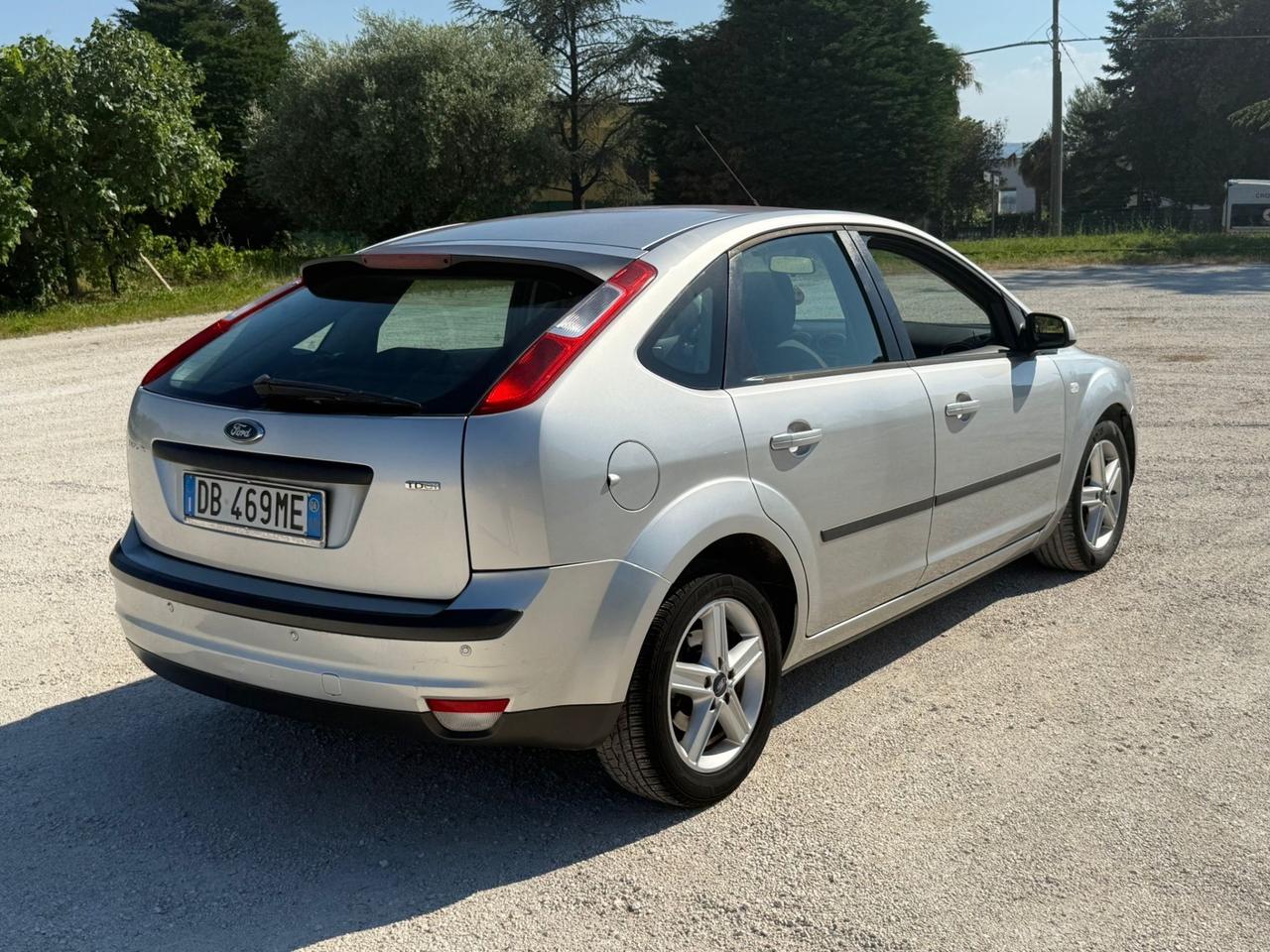 Ford Focus Diesel 1.6 TDCi Neopatentati UNIPROPRIETÀ